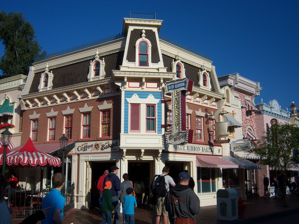 things you didn't know about Disneyland