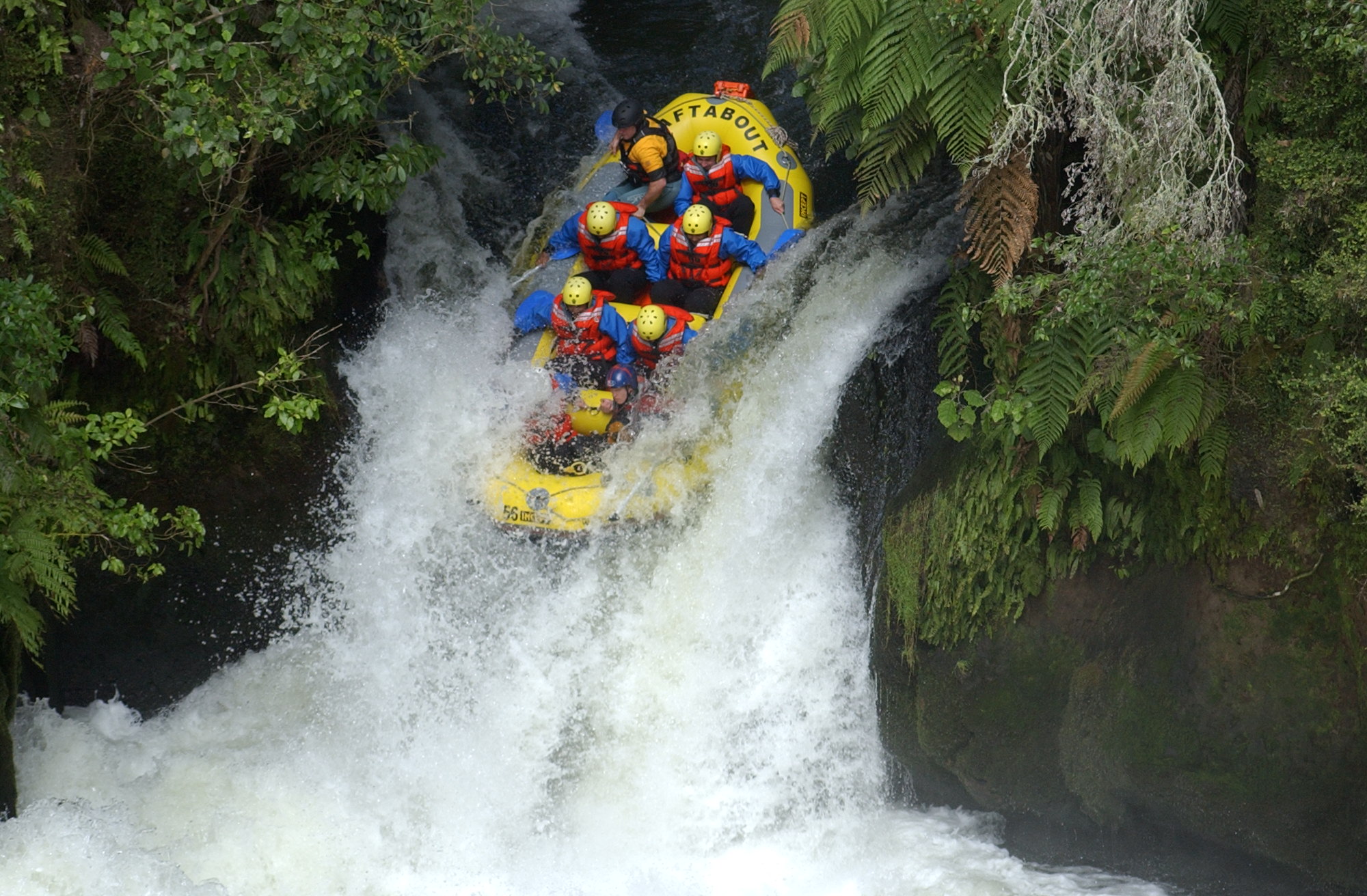 Image Credit : http://www.raftabout.co.nz/white-water-rafting/kaituna-waterfall