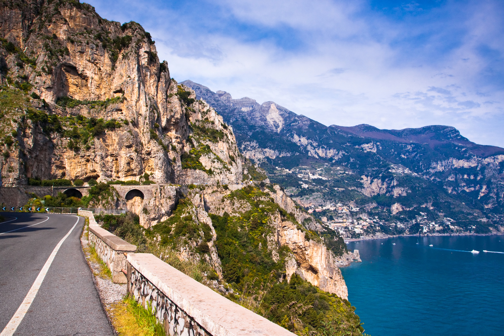 Road-to-Amalfi