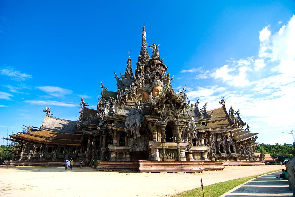 Pattaya-sanctuary-of-truth