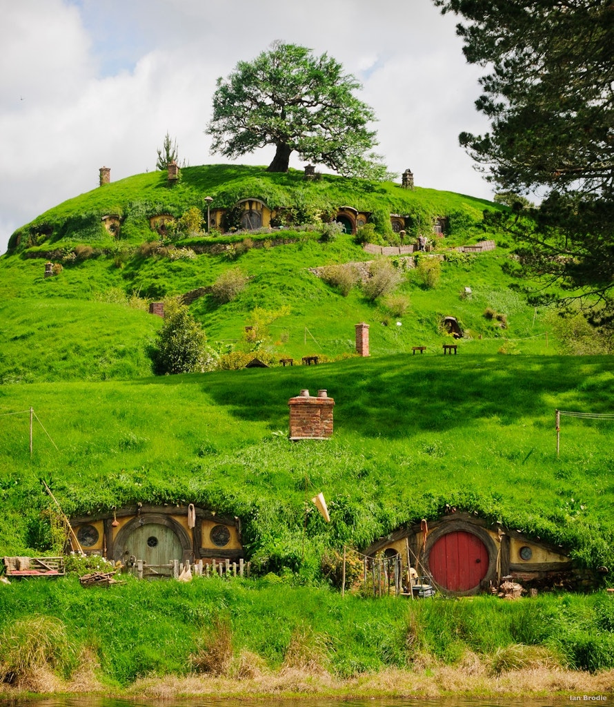 Hobbiton, New Zealand, Skydiving, skydiving in New Zealand
