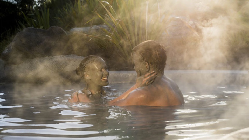 Mub bath in New Zealand
