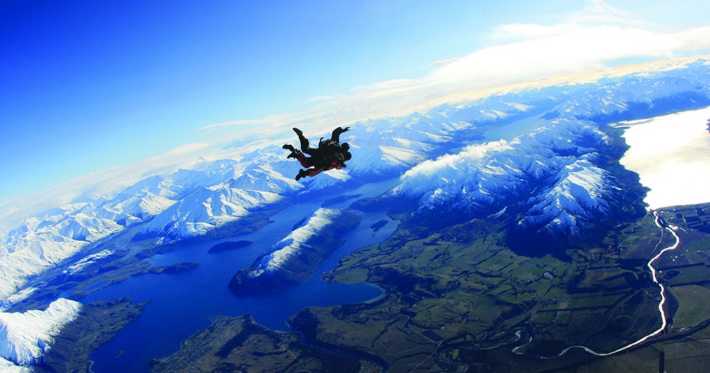 Lake Wanaka, New Zealand, Skydiving, Skydiving in New Zealand