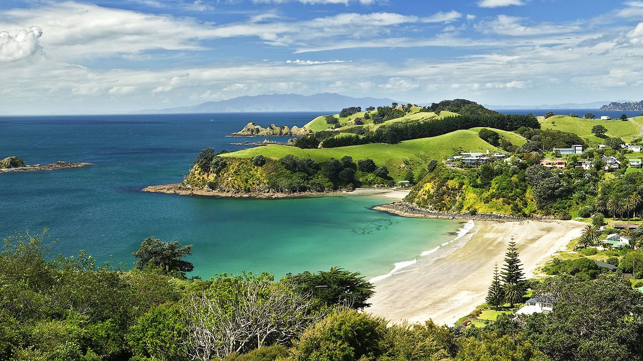 Waiheki Island for a romantic honeymoon destination in New Zealand