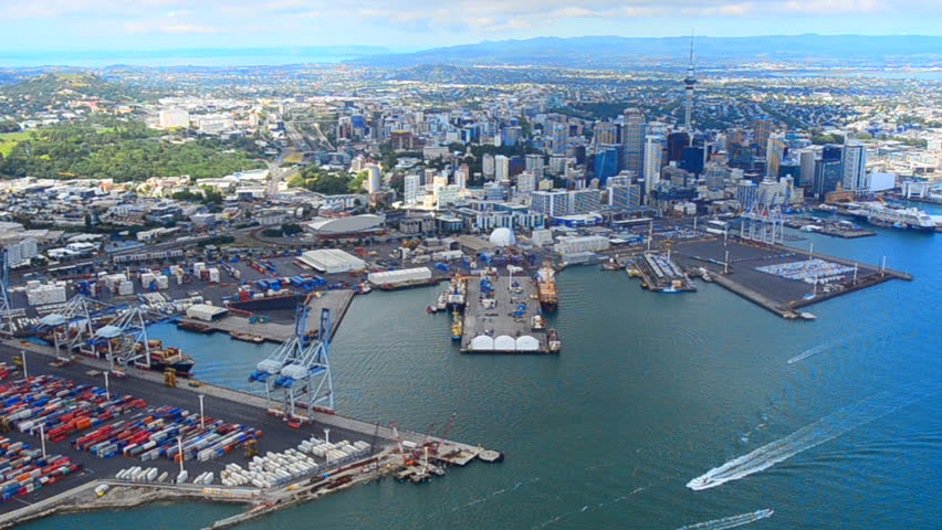 Auckland for a fast paced honeymoon destination in New Zealand