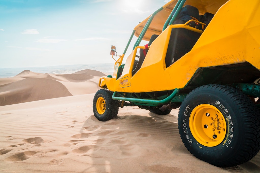 Dune buggy in Dubai.

