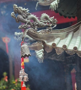 A pictures of dragons in the architecture of the temple