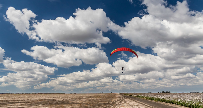 Paragliding In Australia 
