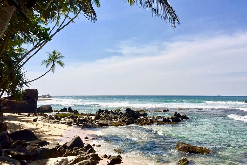 Unawatuna Beach Galle (Places to Visit in Galle)