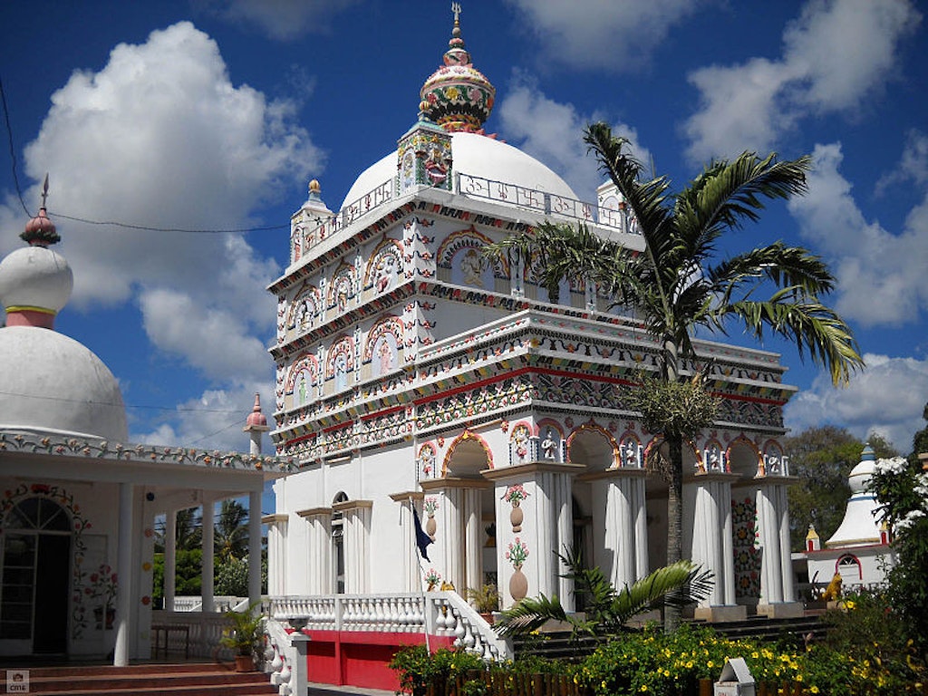 Maheswarnath Shiv Mandir in Mauritius
