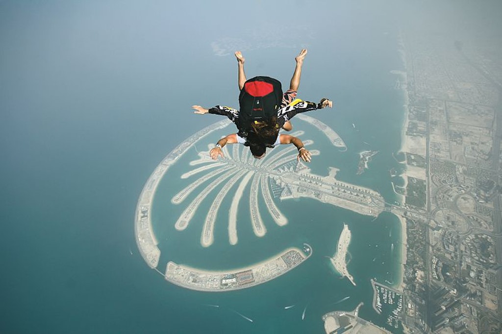 Skydiving in Palm Jumeirah