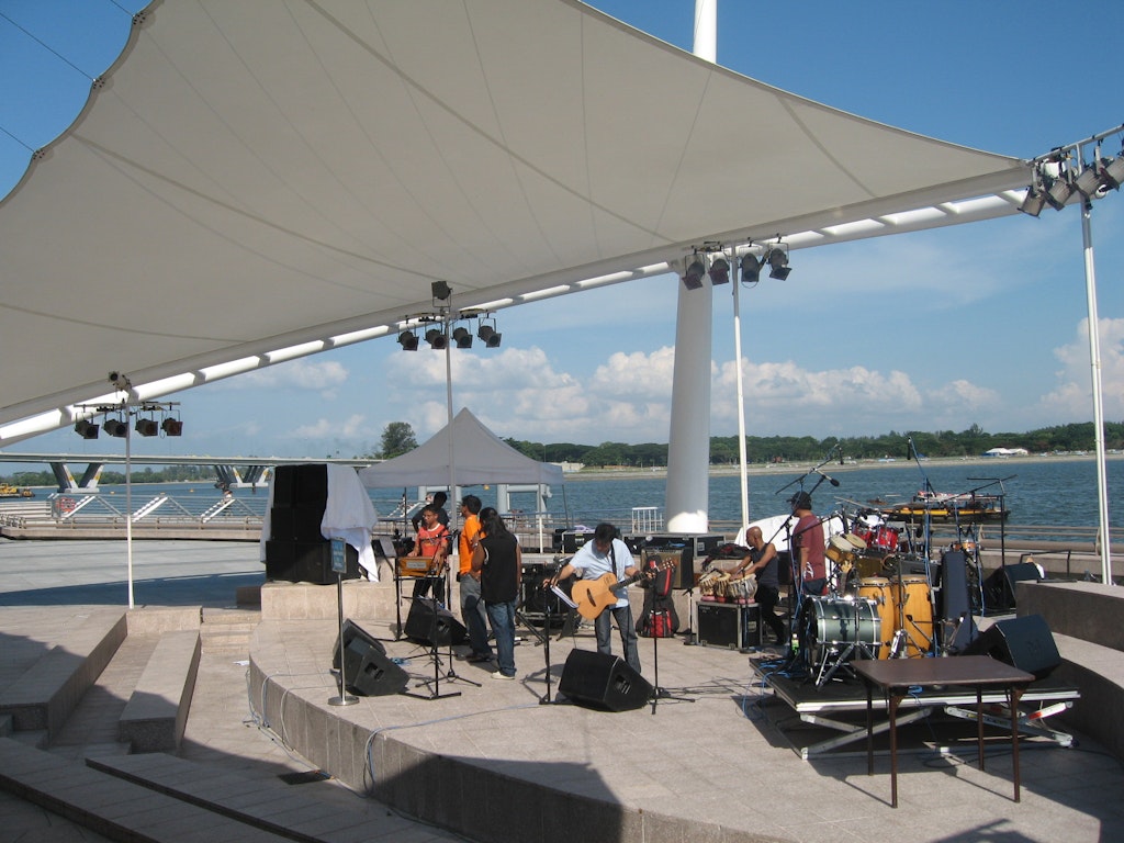 Live music at the Esplanade which is one of the best things to do in SIngapore