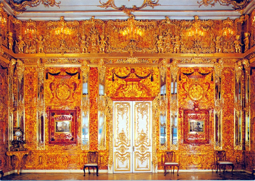 Amber room in Catherine palace 