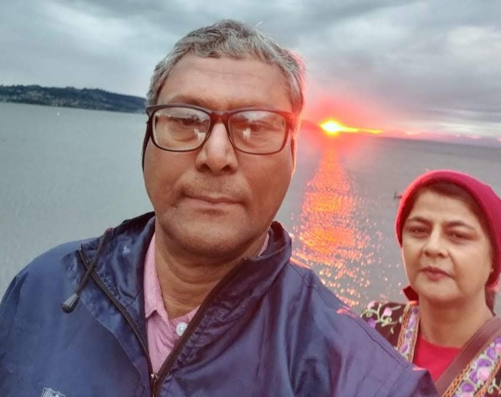 sunset selfie with wife on my vacation to new zealand