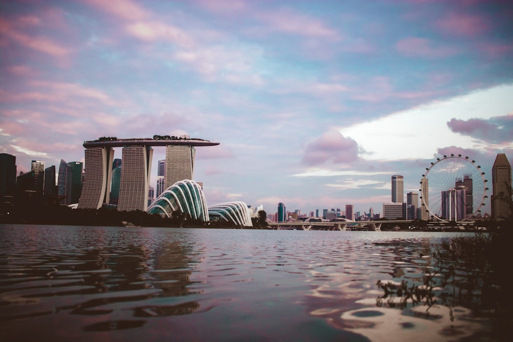 A view of sunrise in Singapore, haven for a tourist