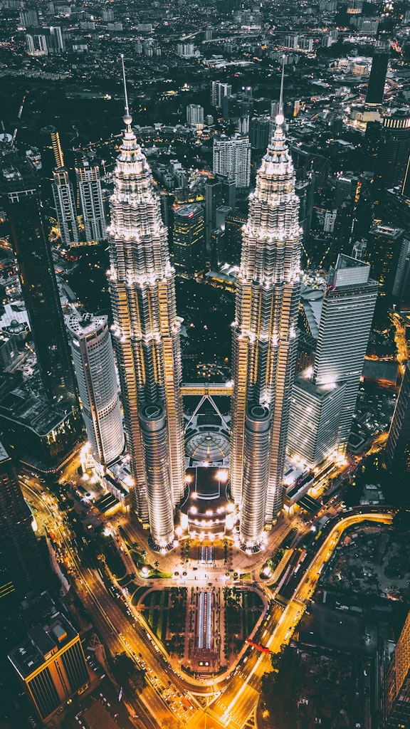 Petronas tower-Things to do in Kuala Lumpur
