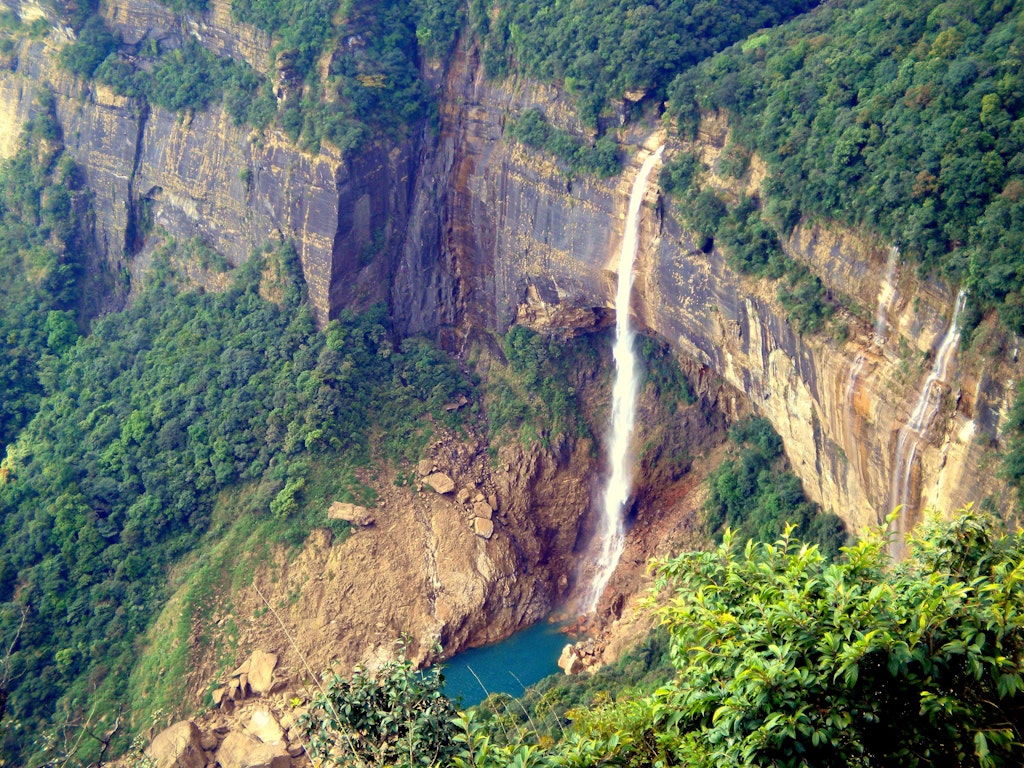 The beautiful falls in Cherrapunji