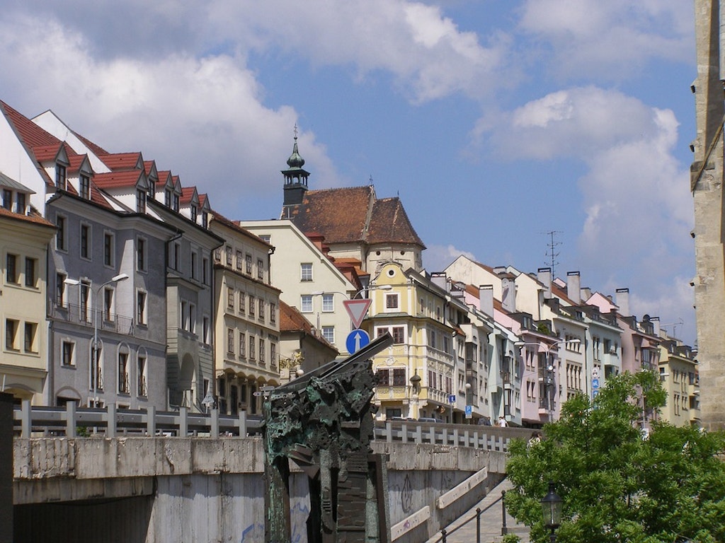 A picture of a row of historic buildings in the historic town of Bratislava