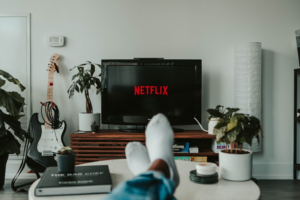 Travel movies and series on Netflix