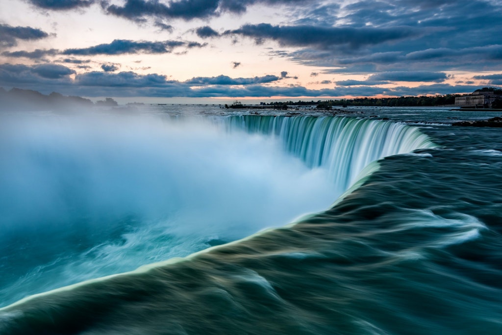 A picture that was taken in the Niagara falls in Canada