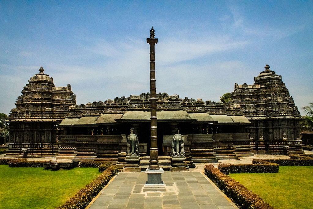 Sri Veera Narayana Temple, Belavadi