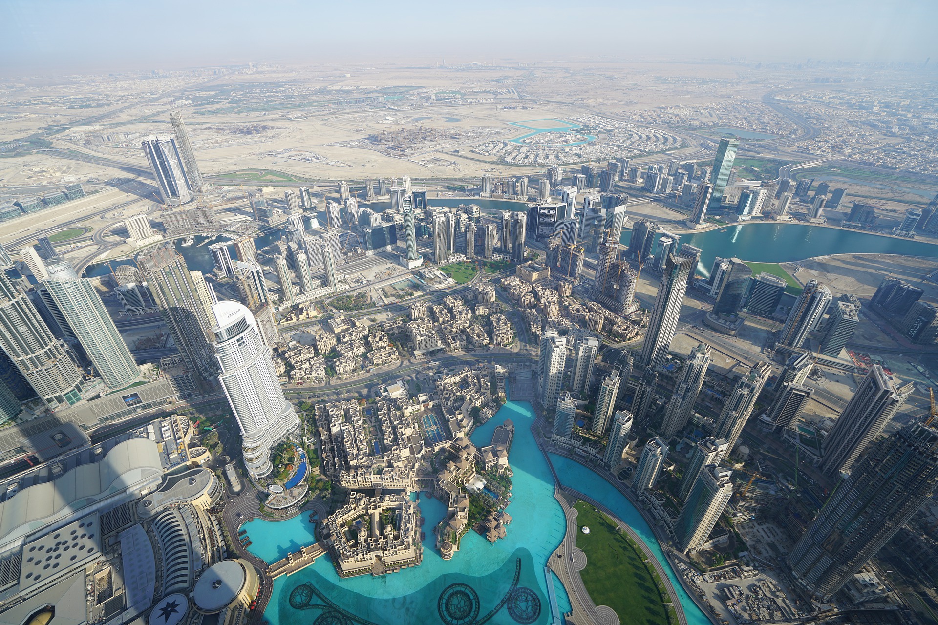 Халиф город. Бурдж-Халифа Дубай. Вид с Бурдж-Халифа в Дубае. Дубай башня Бурдж Халифа вид сверху. 1. Бурдж-Халифа (г. Дубай).