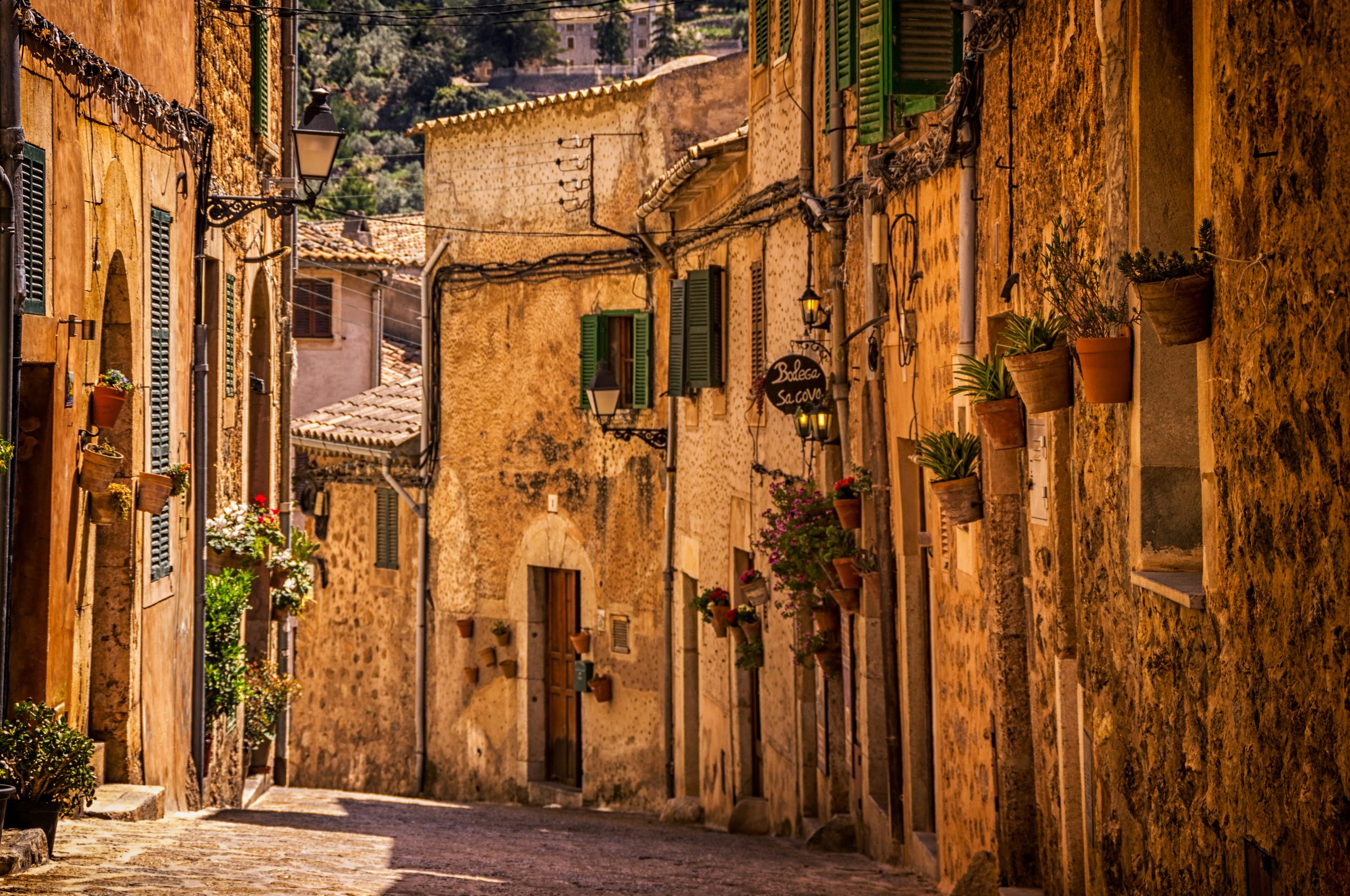 Beautiful Villages In Mallorca - Explore The Best Of This Dreamy Island