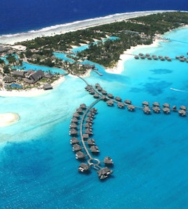 Bora Bora vs Maldives for honeymoon