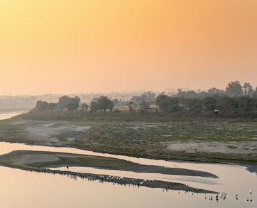 banks of the yamuna river behind Taj Mahal