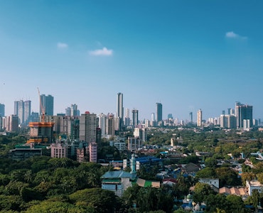 a wide shot of the city of Mumbai
