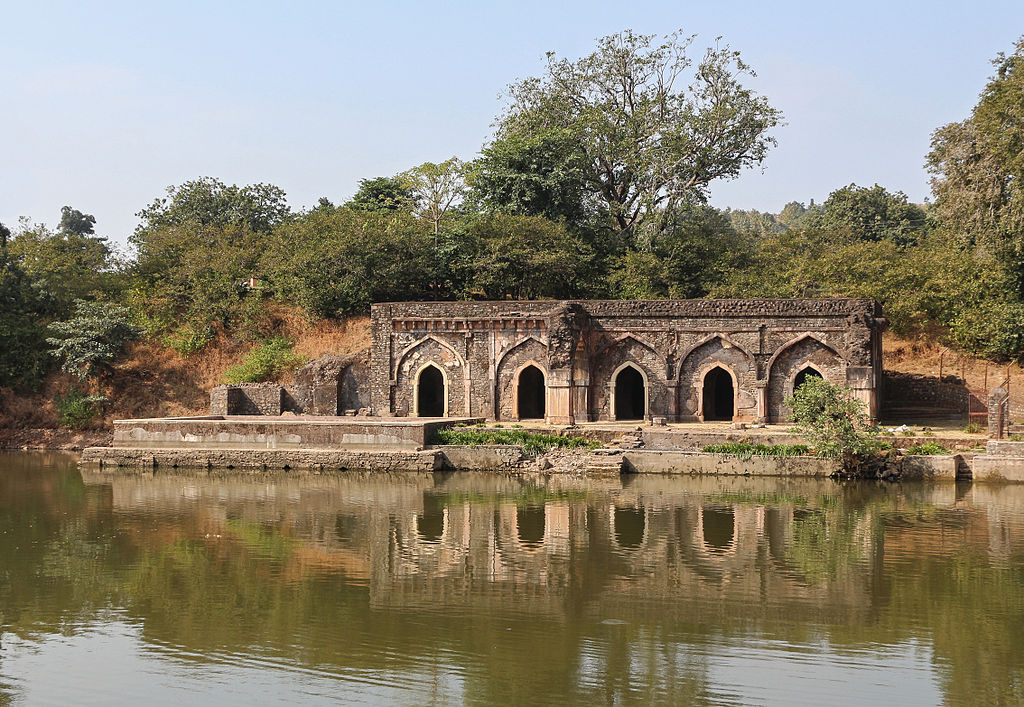 historical attractions in Mandu