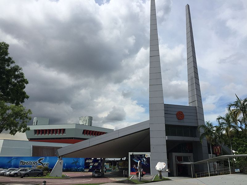 Science centre observatory, Singapore, Best things to do in Singapore at night.