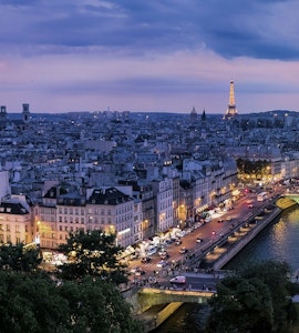 recommended tours in Paris.