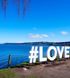 Freestanding letters mentioning as LOVETAUPO