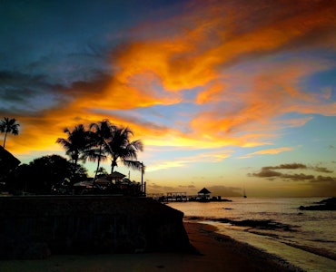 Best places to view the sunsets in Seychelles.