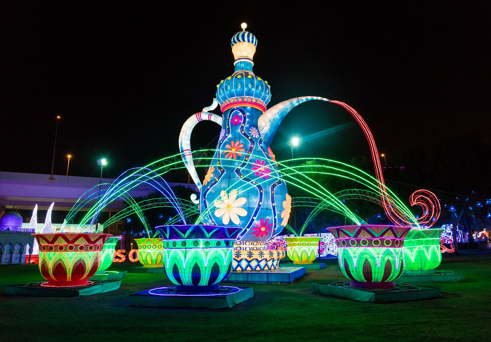 Dubai Garden Glow Here S Why And When To Visit