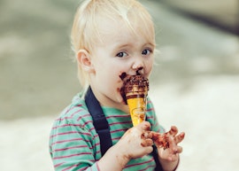 Kid eating icecream