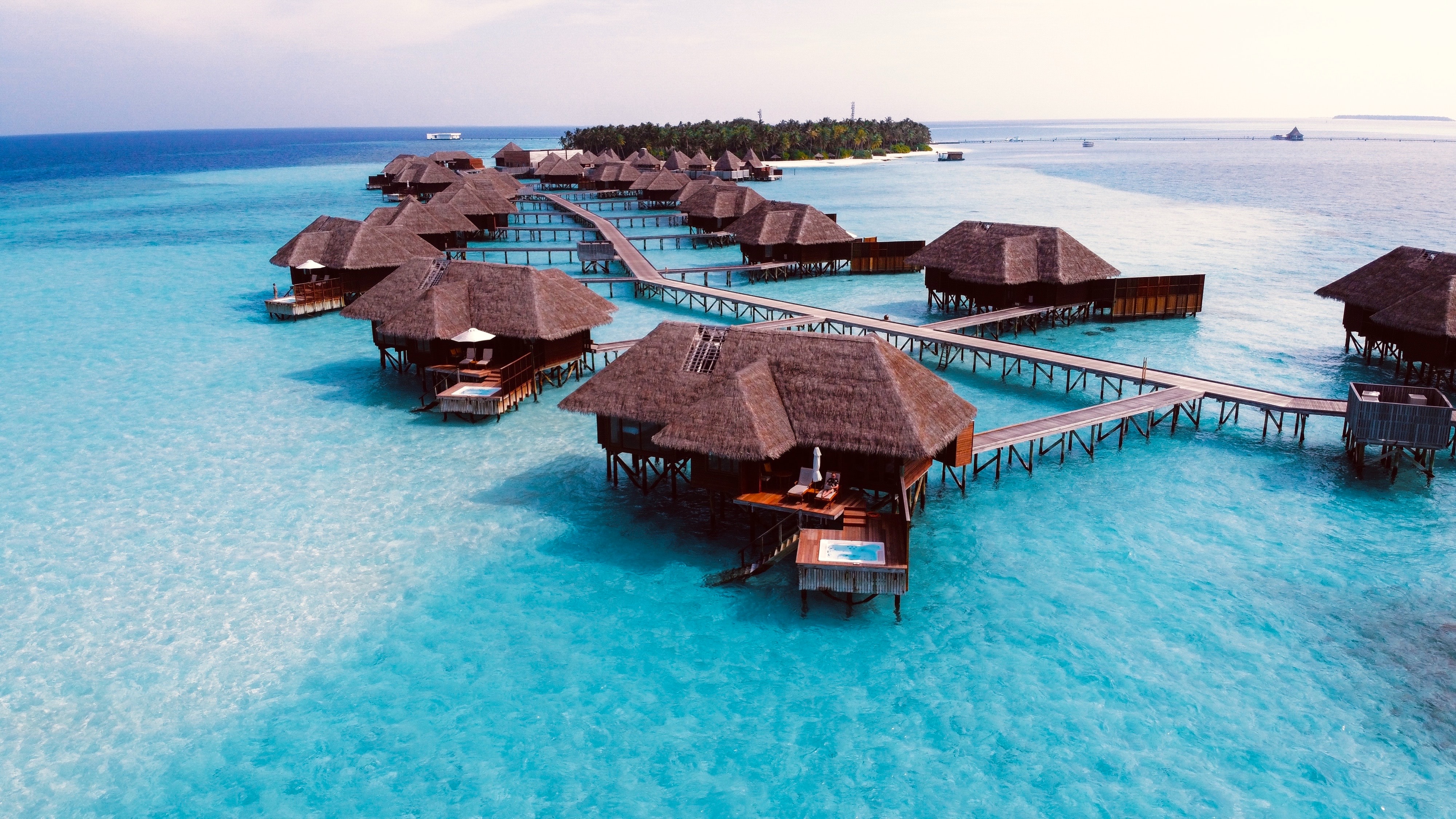 Top 6 Best Multi Island Resorts In Maldives In 2024   Mike Swigunski K9Zeq6EH Bk Unsplash 1 