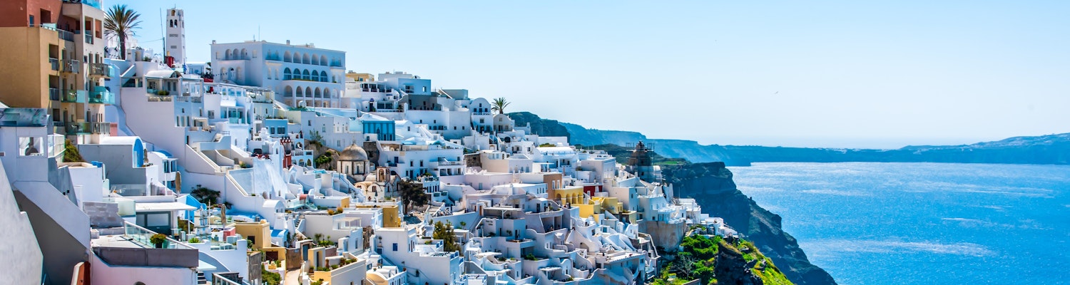 20 best honeymoon hotel in Santorini