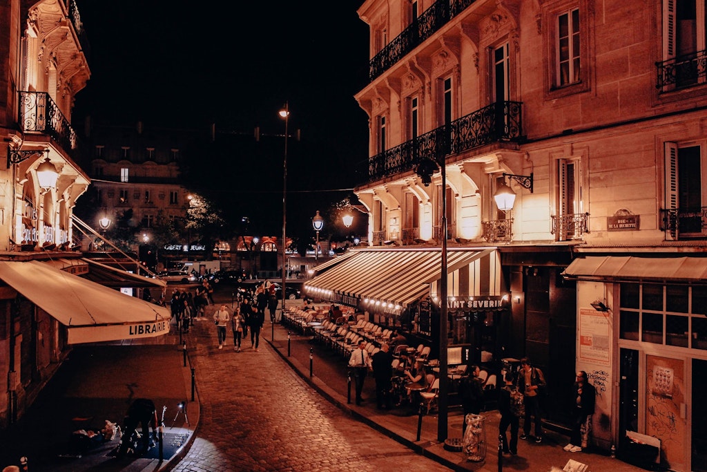 Latin Quarter at night