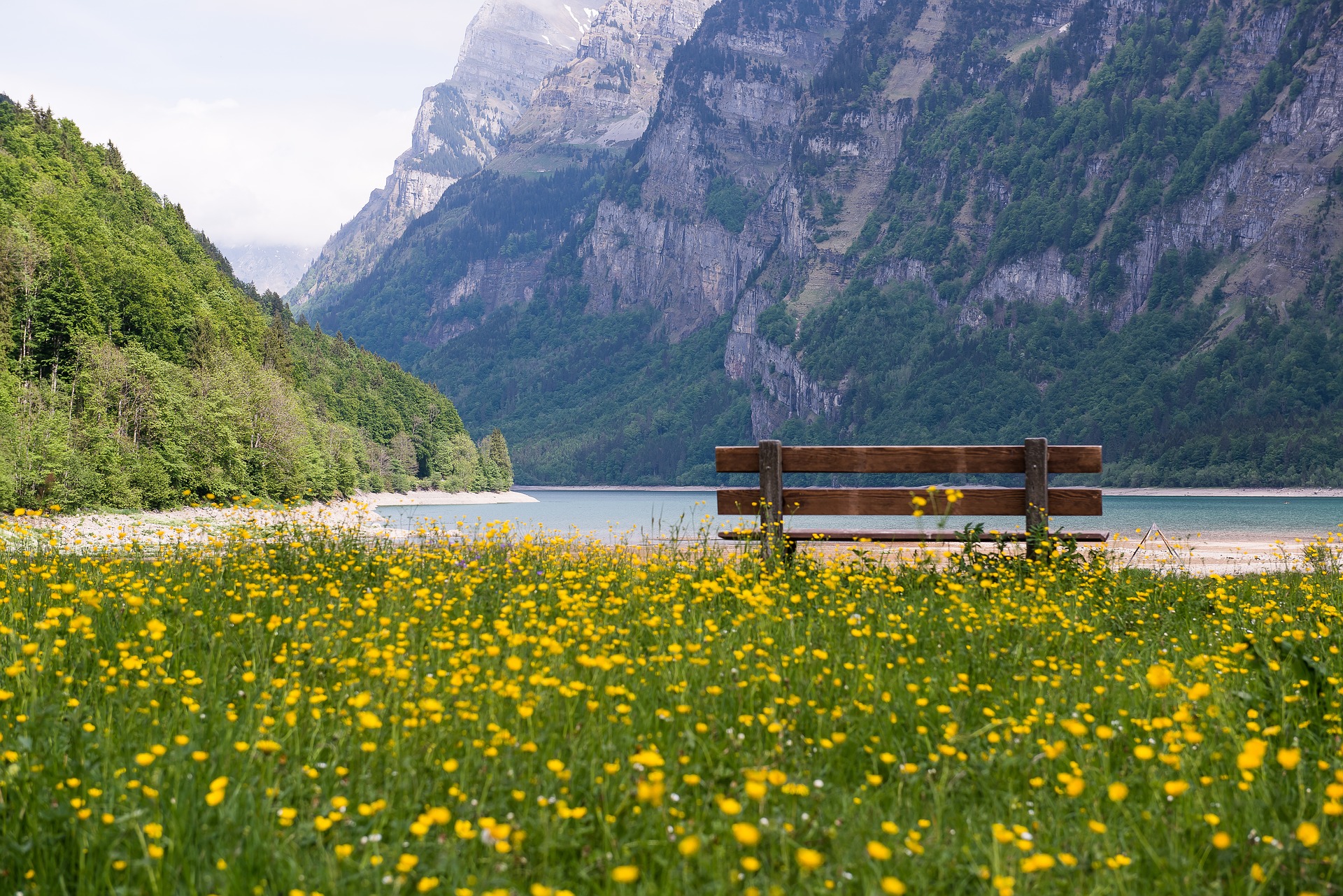 10 Best Honeymoon Places To Visit In Switzerland: The Surreal Vacay!