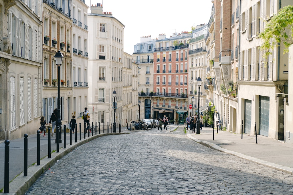 Eccentric Boulevards In Paris, Reasons To Fall In Love With Paris