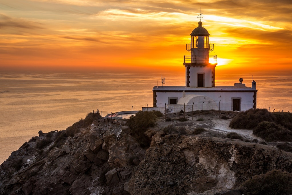 Akrotiri Lighthouse, Best places to watch sunset in Santorini