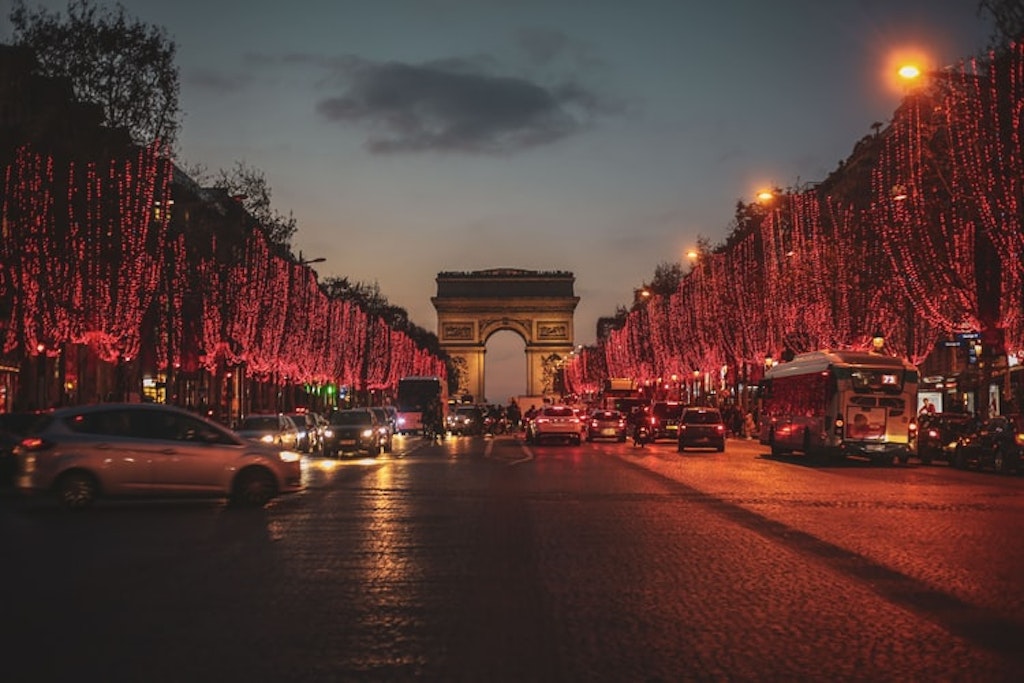 christmas decoration champs elysees, Best Time to Visit France