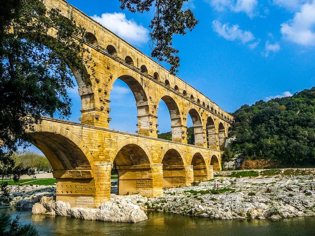 pont-du-gard-nimes-Best Day trips From Marseille France