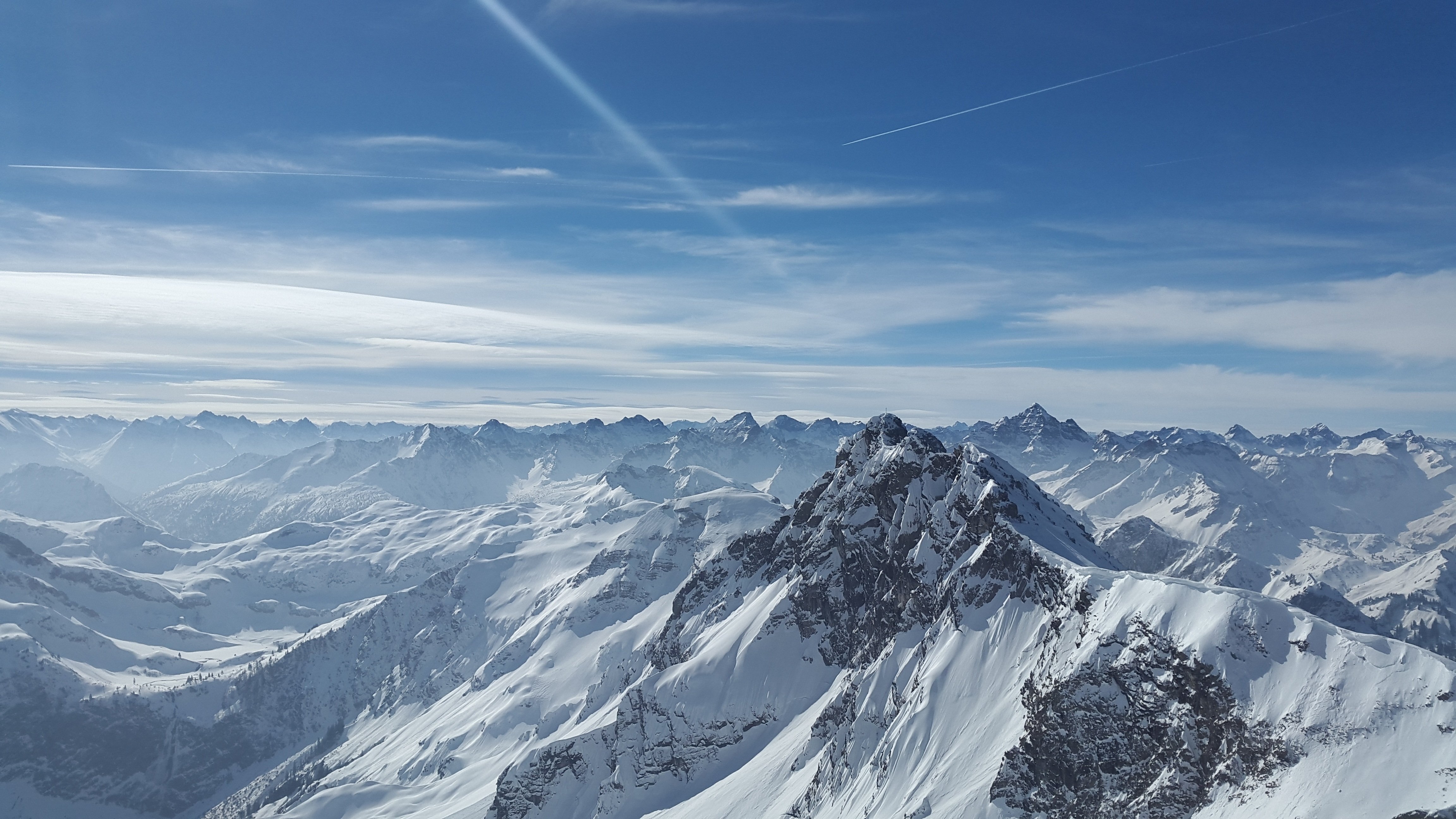 Dramatic Alpine Summits 