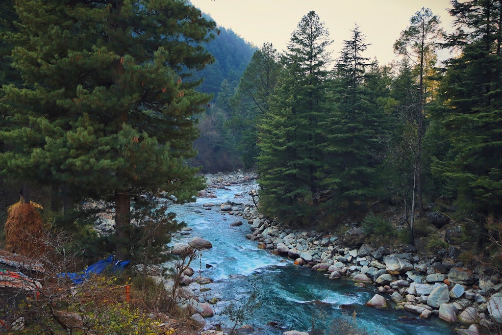 Kasol, Places to Visit in India for Summer Vacation