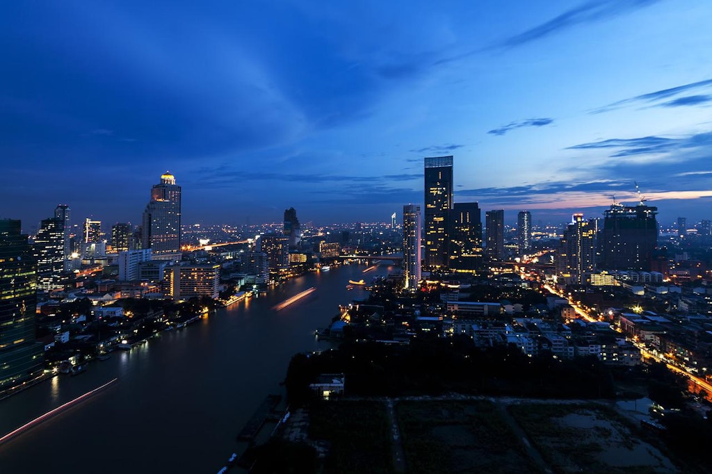 Visit a Rooftop Bar/Restaurant Bangkok in November