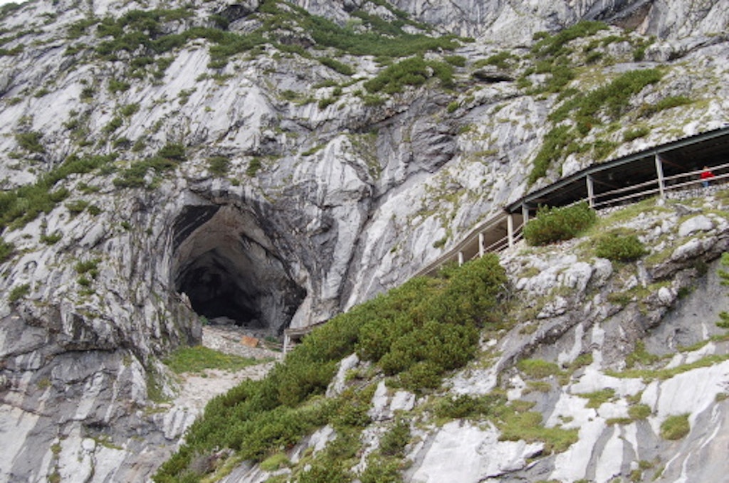  Eisriesenwelt Cave