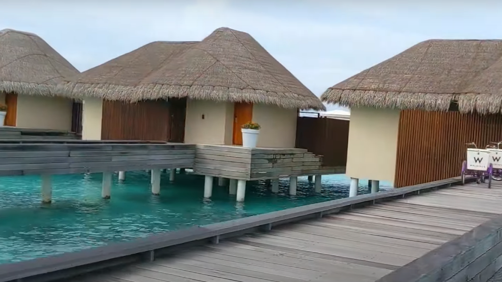  W Maldives water villa